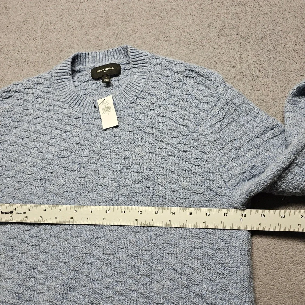 NWT Banana Republic Men Textured Crewneck Sweater Light Blue Cotton Blend Size S